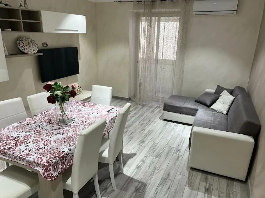Bianca House Apartment Catania